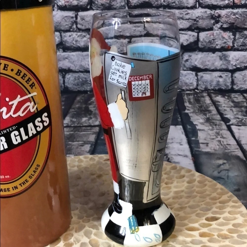LOLITA PILSNER GLASS 22 OZ.-SANTA ON THE OUTSIDE